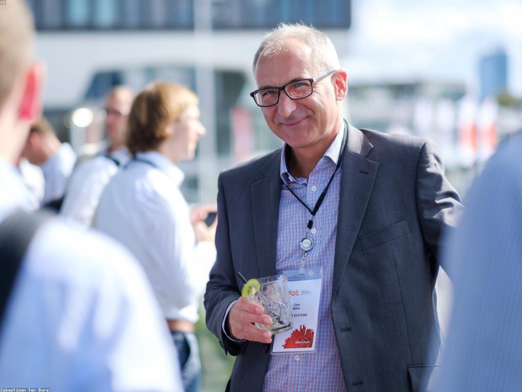 ព័ត៌មានថ្មីៗ និងលក្ខណៈពិសេសនៃអនាគត